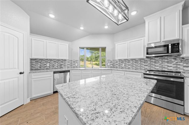 3030 Millhouse Road, Copperas Cove, TX 76522