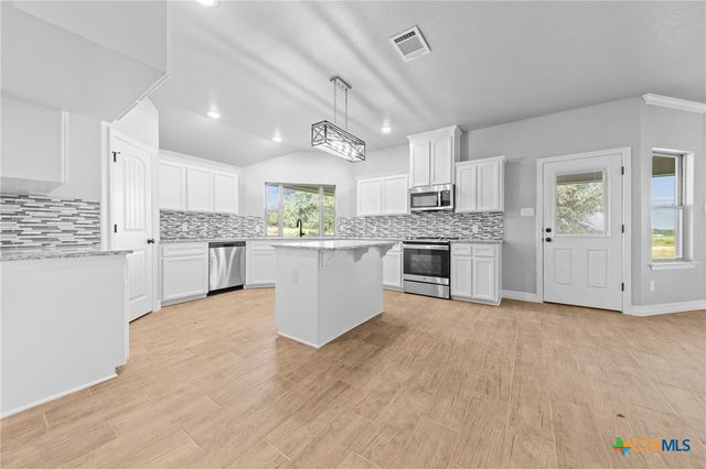 3030 Millhouse Road, Copperas Cove, TX 76522