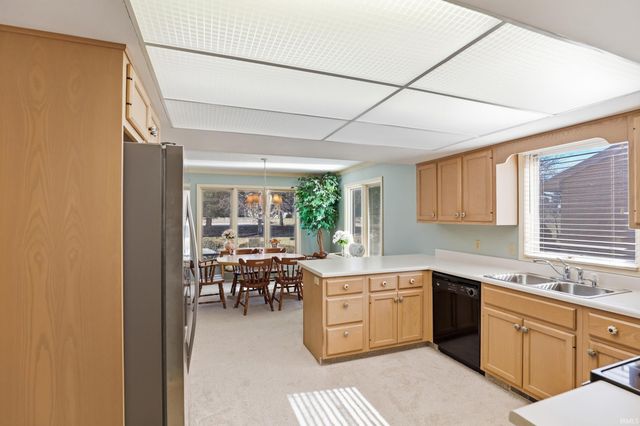 1118 Packard Place, Auburn, IN 46706