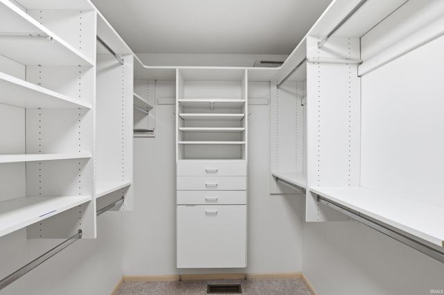 1118 Packard Place, Auburn, IN 46706