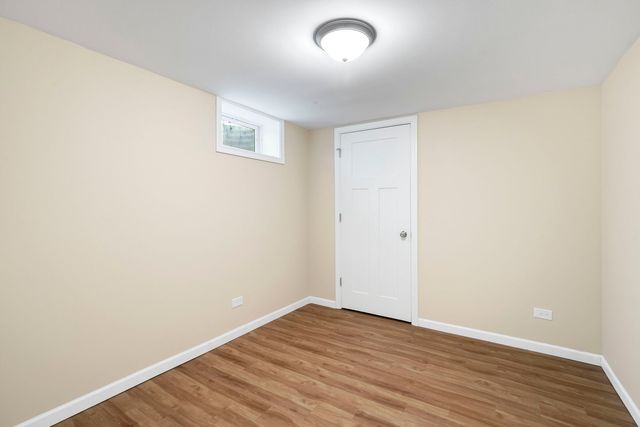 340 James Avenue, Mundelein, IL 60060