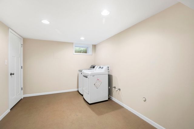340 James Avenue, Mundelein, IL 60060