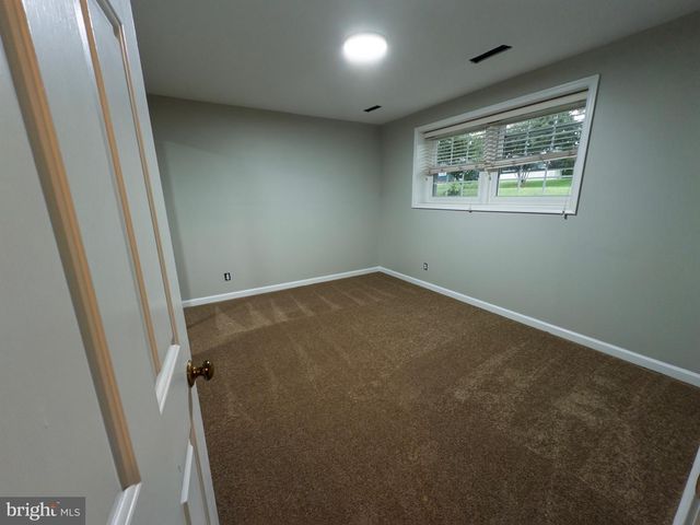 1411 MILESTONE DR, Fredericksburg, VA 22407