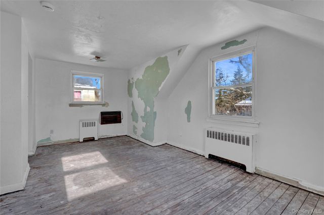 140 Arlington Avenue, Valley Stream, NY 11580