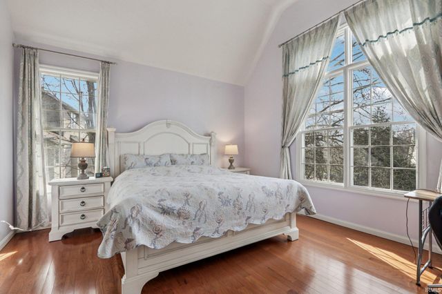 2406 E Cedarwood Court, Bloomington, IN 47401