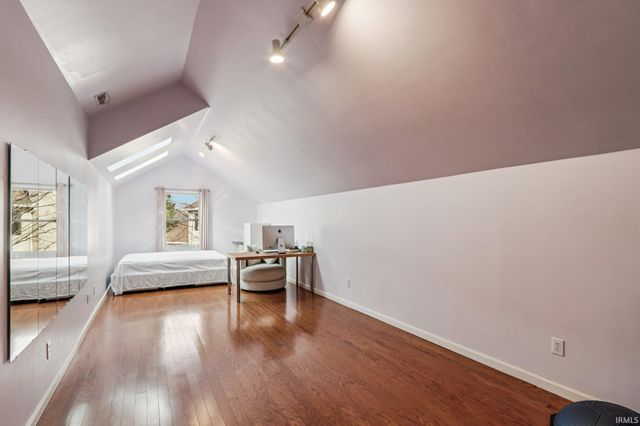 2406 E Cedarwood Court, Bloomington, IN 47401