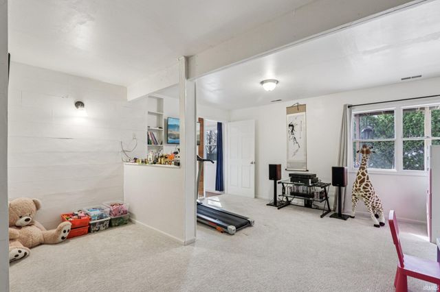 2406 E Cedarwood Court, Bloomington, IN 47401