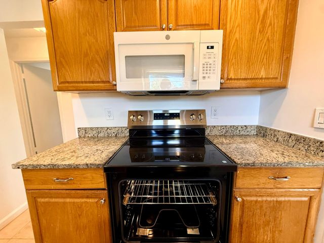 3362 SE Jefferson Street, Stuart, FL 34997
