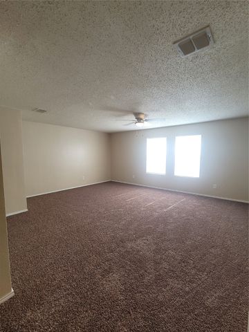 4861 Parkview Hills Lane, Fort Worth, TX 76179