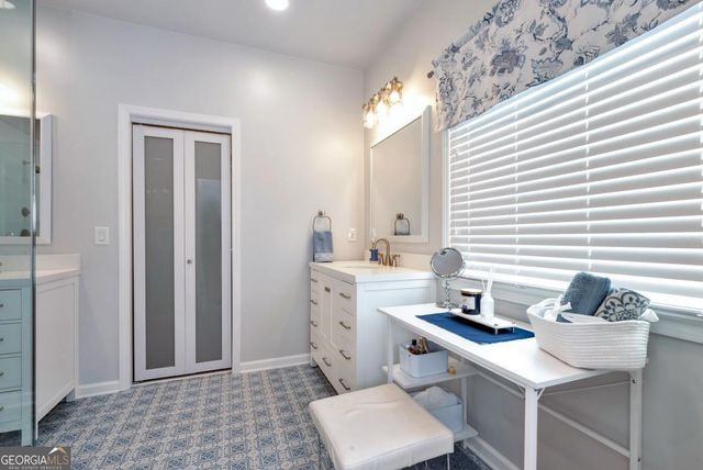 3862 Suwanee Green Parkway, Suwanee, GA 30024