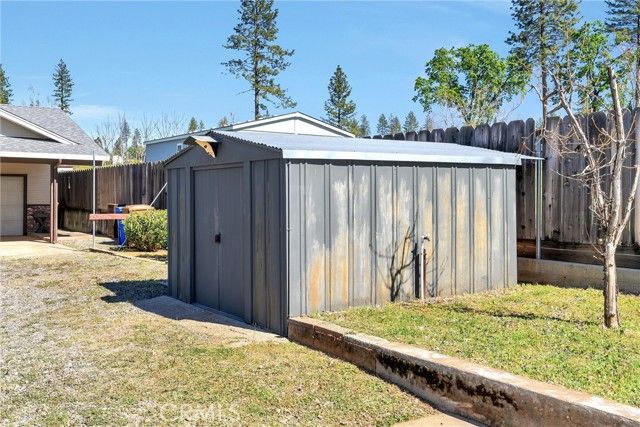 5586 Travis, Paradise, CA 95969