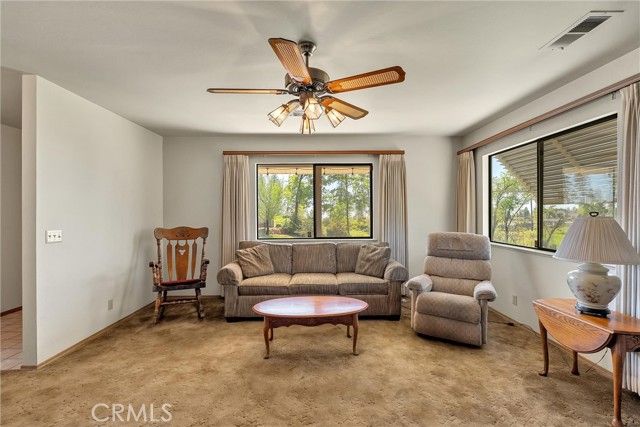 5586 Travis, Paradise, CA 95969