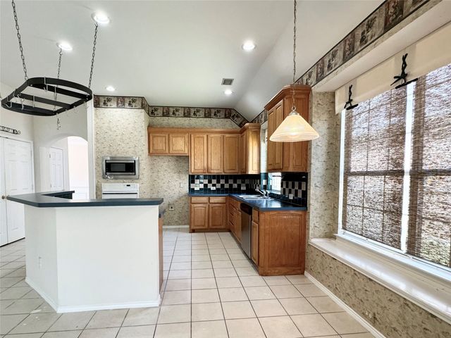 4704 Rockcreek Lane, Plano, TX 75024