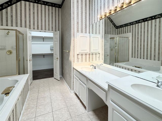 4704 Rockcreek Lane, Plano, TX 75024