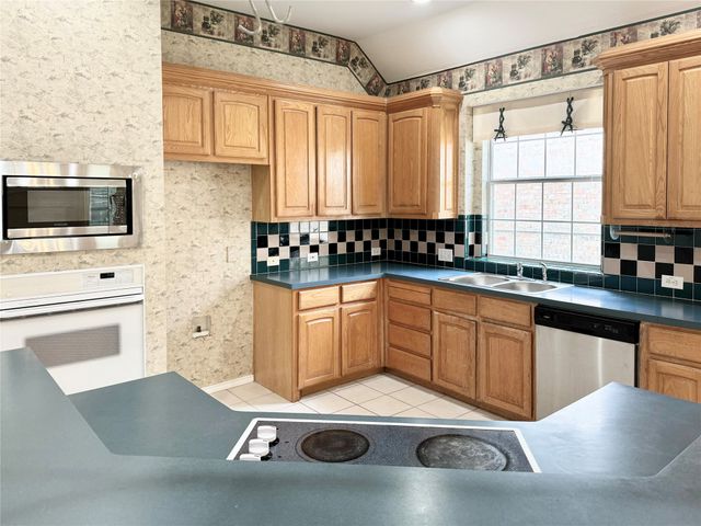 4704 Rockcreek Lane, Plano, TX 75024