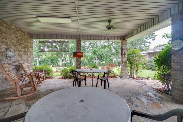 305 Gemini Street, Larose, LA 70373