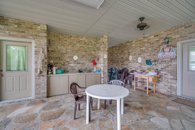 305 Gemini Street, Larose, LA 70373