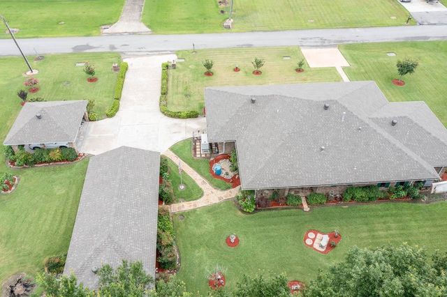 305 Gemini Street, Larose, LA 70373
