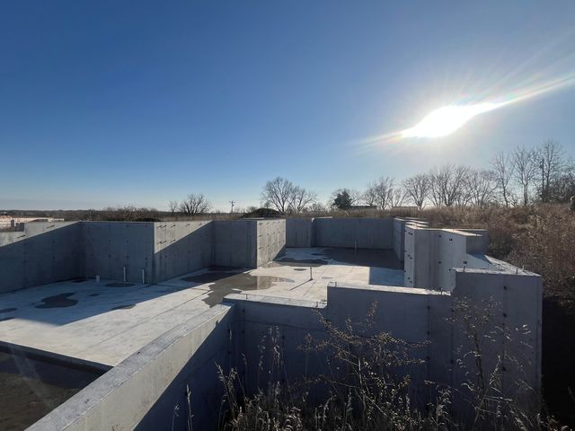 1600 HWY 240, Fayette, MO 65248