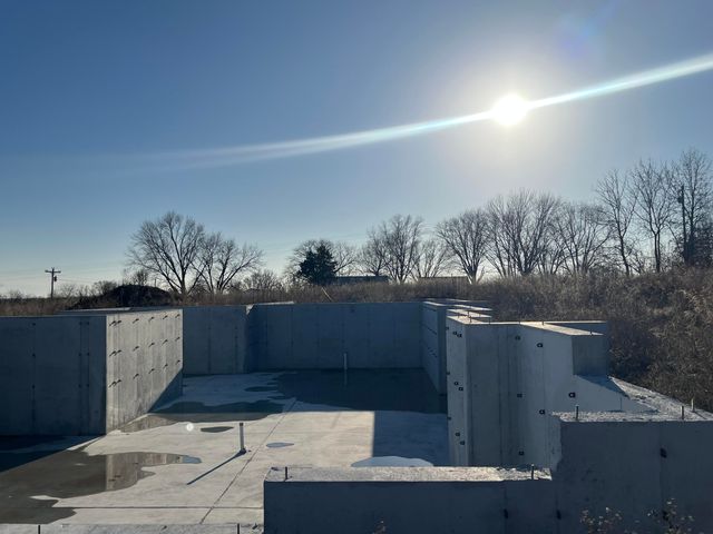 1600 HWY 240, Fayette, MO 65248