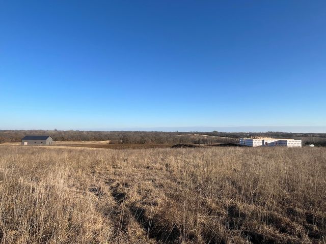 1600 HWY 240, Fayette, MO 65248