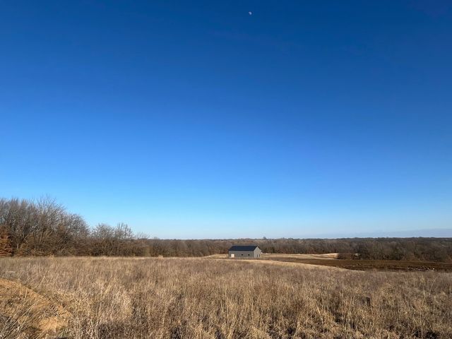 1600 HWY 240, Fayette, MO 65248