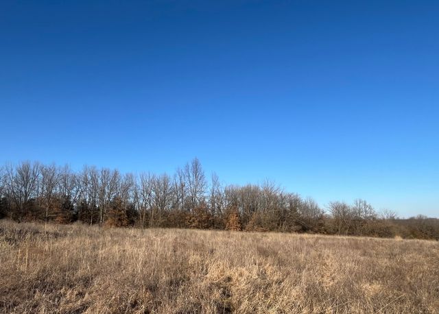 1600 HWY 240, Fayette, MO 65248