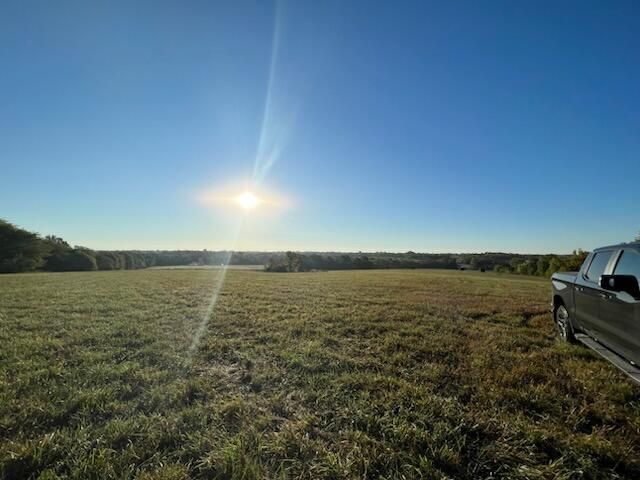 1600 HWY 240, Fayette, MO 65248