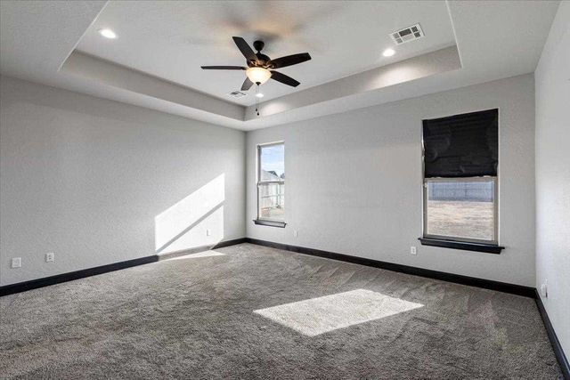 7655 Northgate Dr, Elgin, OK 73538