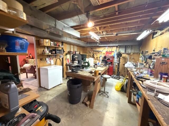 924 Walnut Road, Frankfort, KY 40601