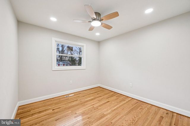 5806 MIRIAM DR, Sykesville, MD 21784
