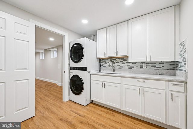 5806 MIRIAM DR, Sykesville, MD 21784