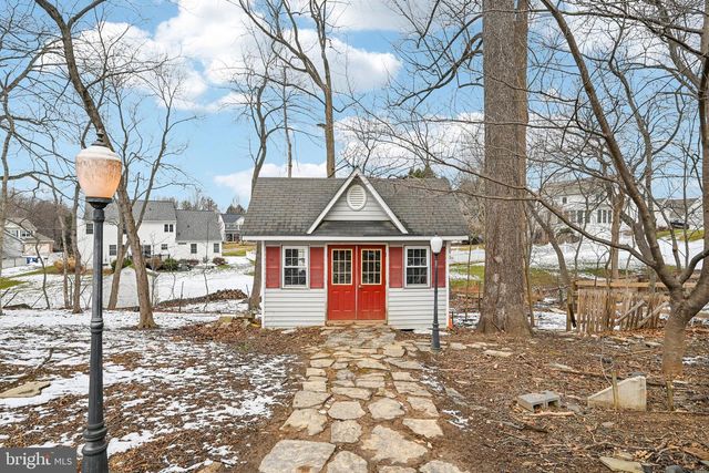 5806 MIRIAM DR, Sykesville, MD 21784