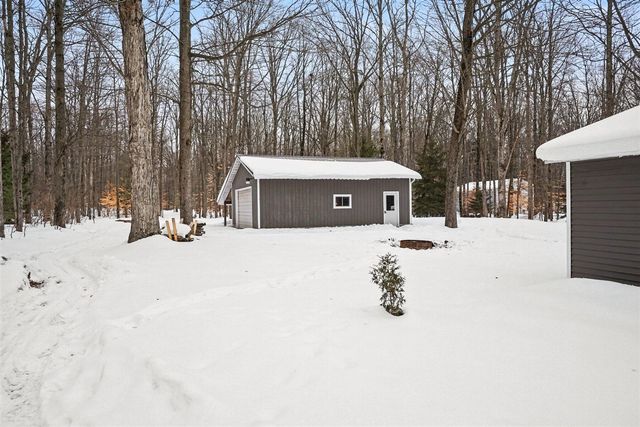 18412 148th Avenue, Spring Lake, MI 49456