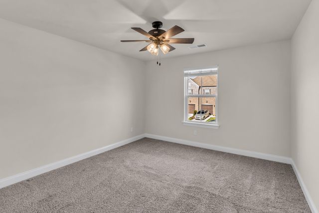 433 Deveron Dr, Gallatin, TN 37066