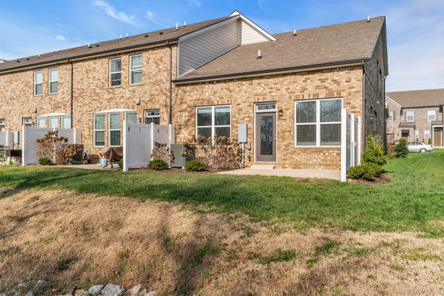 433 Deveron Dr, Gallatin, TN 37066