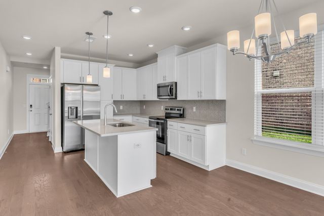 433 Deveron Dr, Gallatin, TN 37066