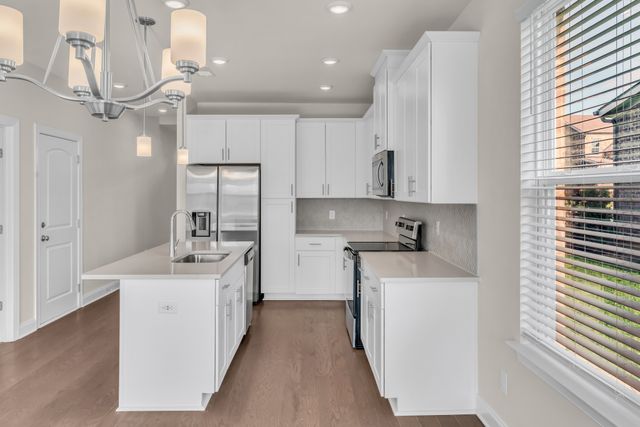 433 Deveron Dr, Gallatin, TN 37066