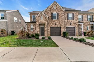 433 Deveron Dr, Gallatin, TN 37066