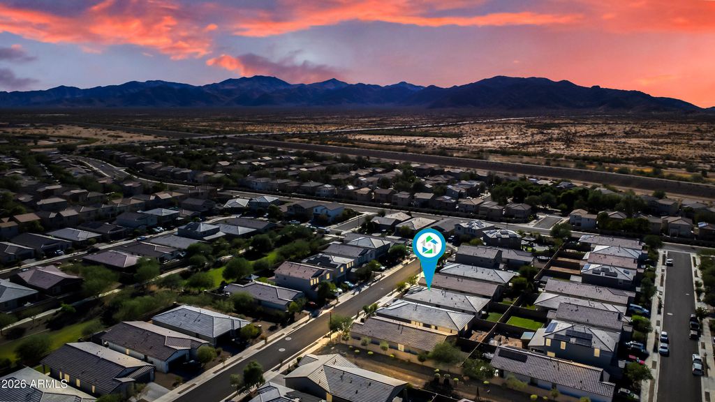 18428 W EWERS Drive, Surprise, AZ 85374 — exterior