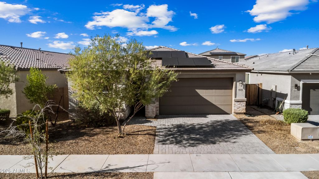 18428 W EWERS Drive, Surprise, AZ 85374 — photo 5