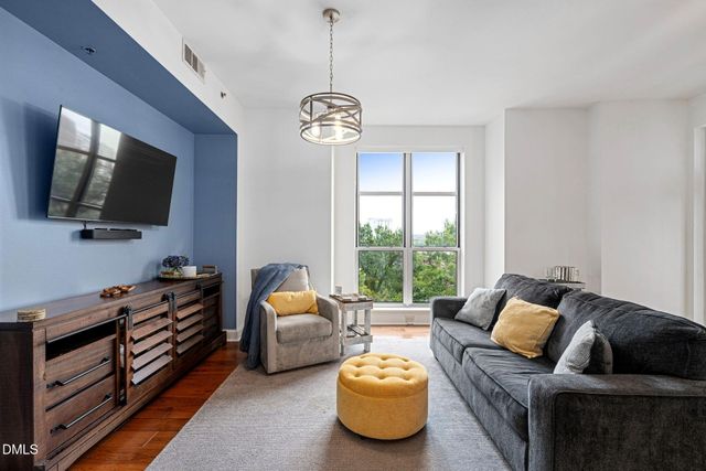 618 N Boylan Avenue 812, Raleigh, NC 27603