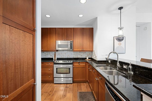 618 N Boylan Avenue 812, Raleigh, NC 27603