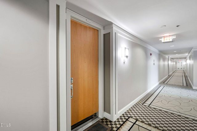 618 N Boylan Avenue 812, Raleigh, NC 27603