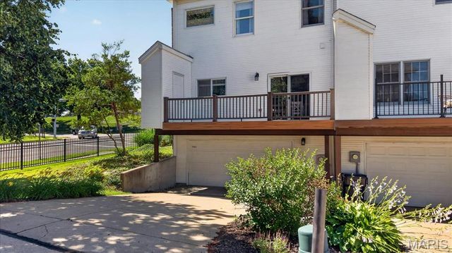 7501 Balson Avenue, St Louis, MO 63130