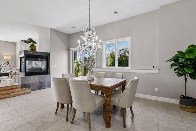 4660 Island View Drive, Mound, MN 55364