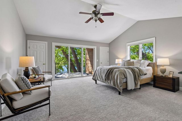 4660 Island View Drive, Mound, MN 55364