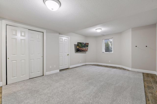 4660 Island View Drive, Mound, MN 55364