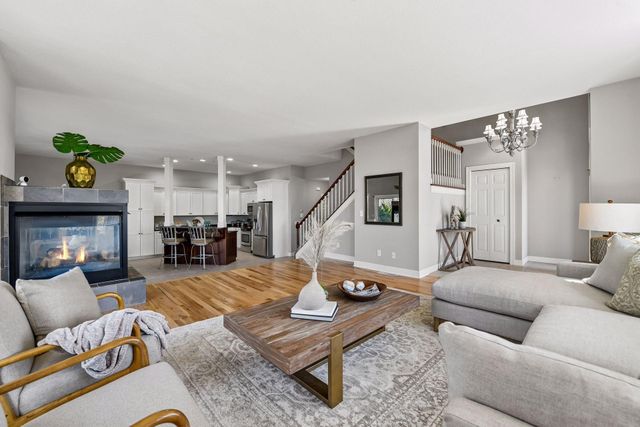 4660 Island View Drive, Mound, MN 55364