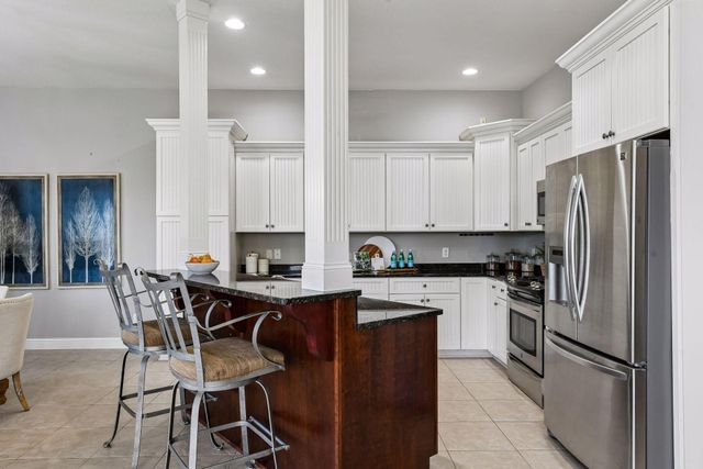 4660 Island View Drive, Mound, MN 55364